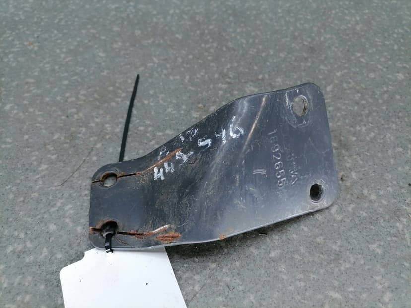 photo-1